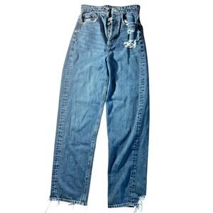 Women’s 2 Short American Eagle High Rise Multi‑Button Ripped Straight Jeans EUC